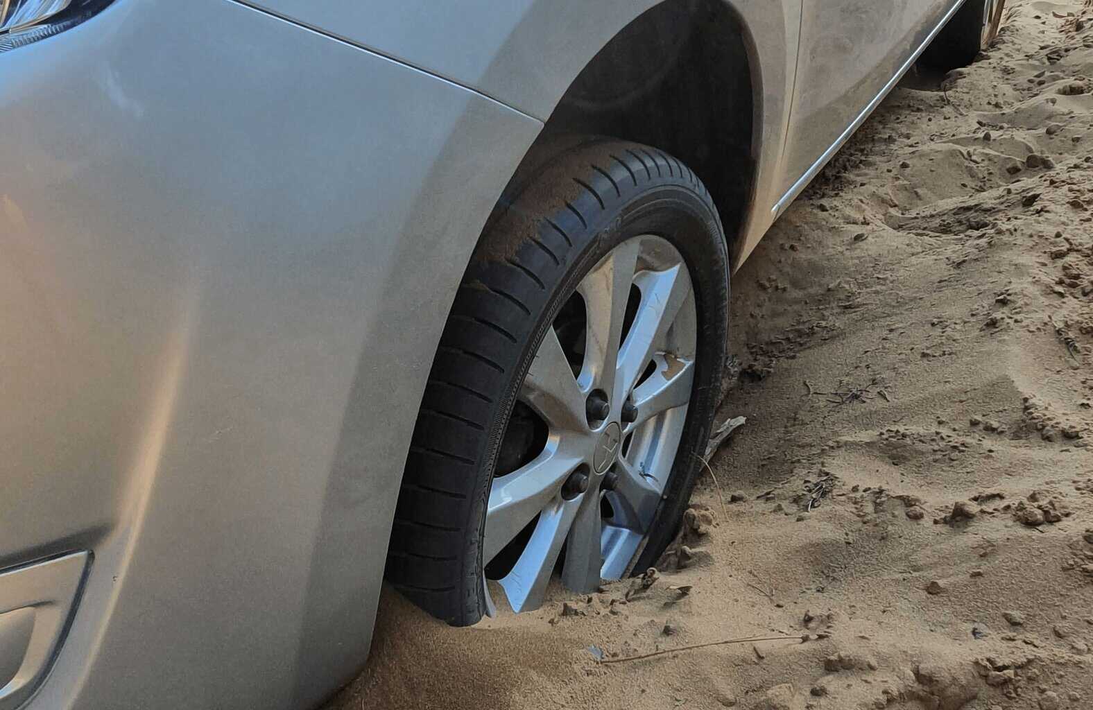 Vehicle Stuck in sand