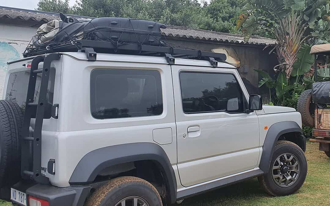 Suzuki Jimny the Compact and fun 4×4 that has the African Travel Bird Feeling Adventurous